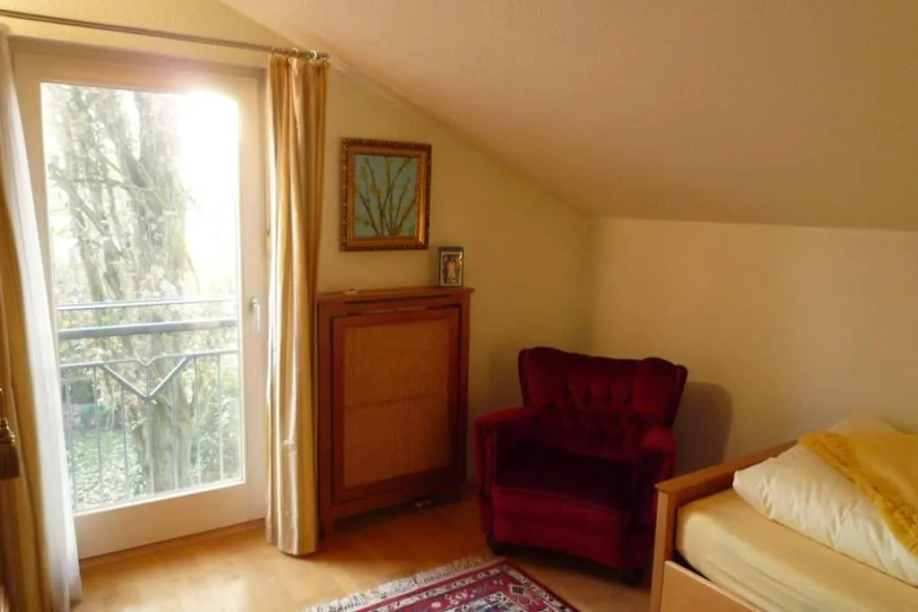 Holiday home Gaestehaus Im Park Villa Berlin